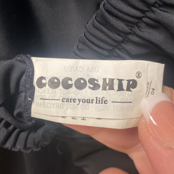 Roses Pin Up style Swim Dress - Picture 6 of 7